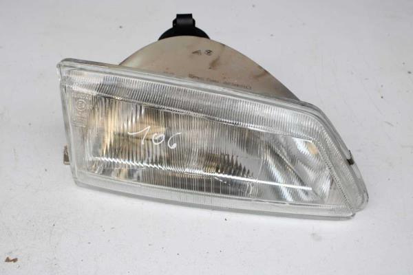 PHARE DROIT PEUGEOT - Vue 1